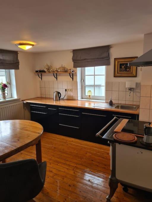 Ferienwohnung Bergischer Dreiklang Windeck Buitenkant foto